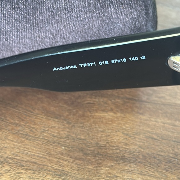 Tom Ford Black Sunglasses Women’s Cat Eye Style - Picture 10 of 13